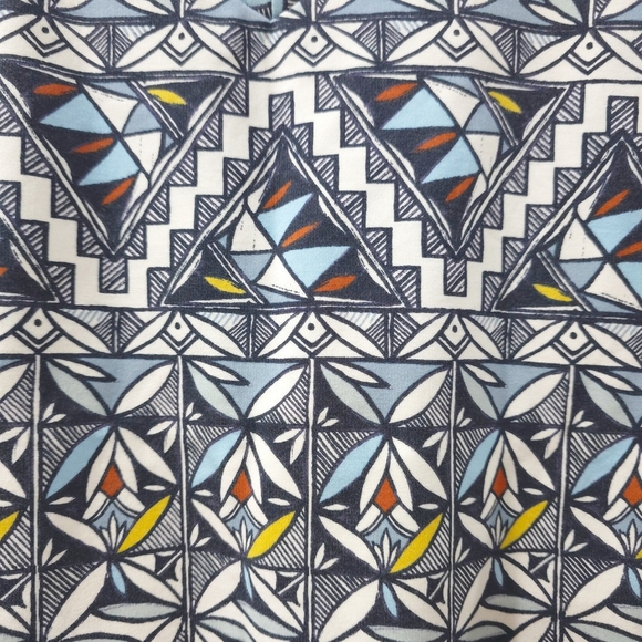 TORY BURCH Multi-color Geometric Short Sleeve Vneck Raw Hem Crop Top, Size S - Picture 5 of 11